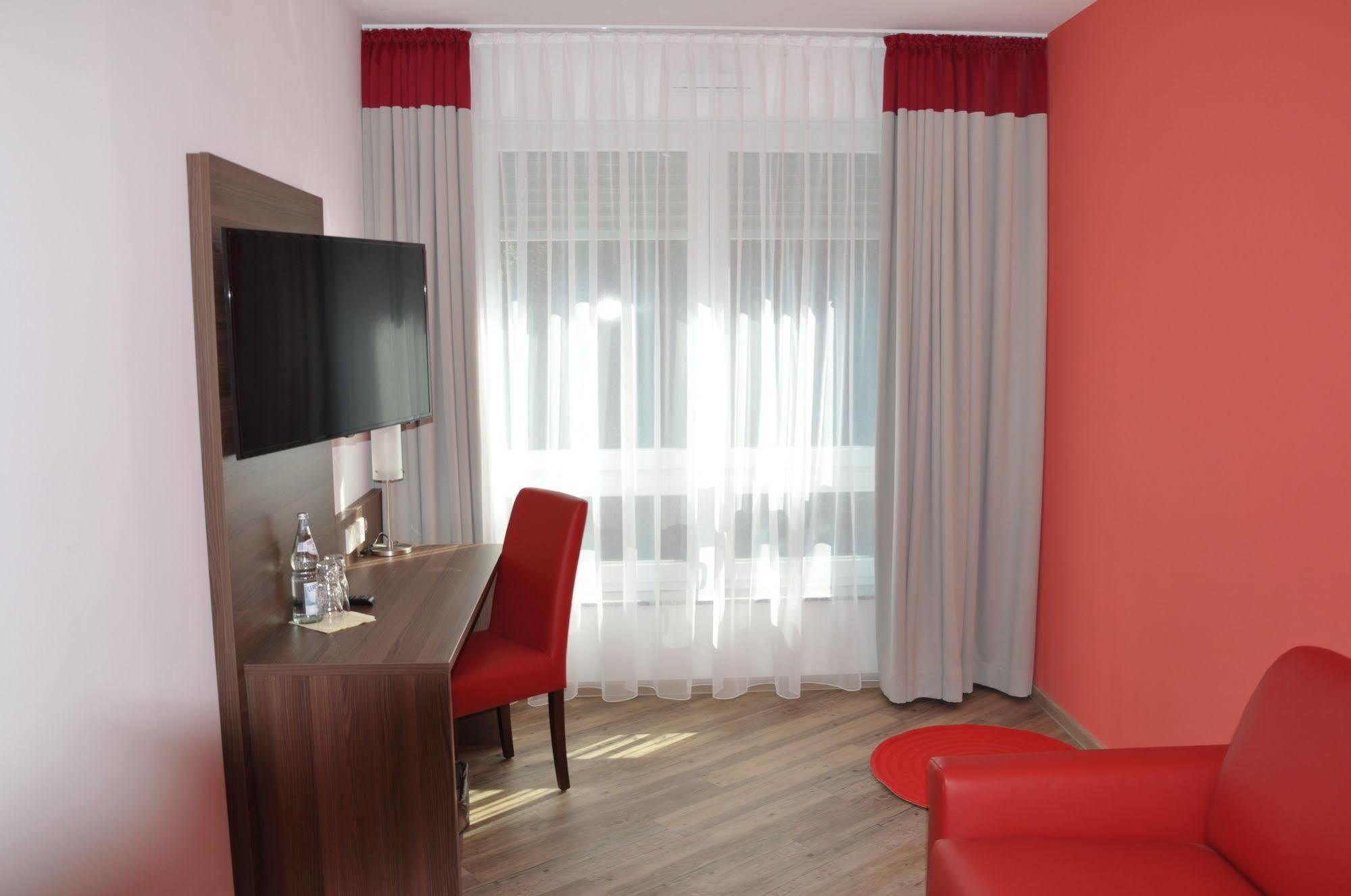 טרייר Schroeders Wein-Style-Hotel מראה חיצוני תמונה