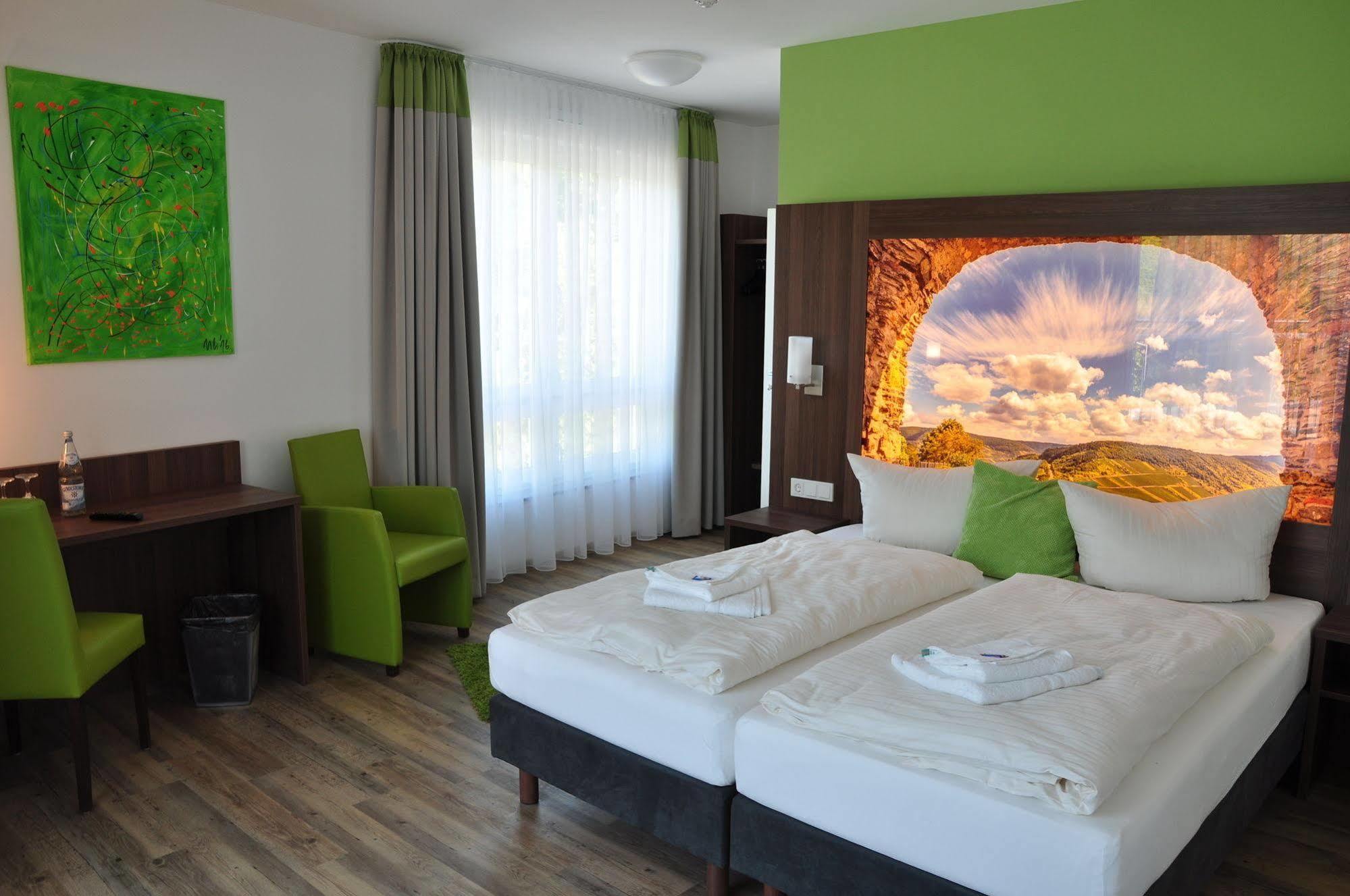 טרייר Schroeders Wein-Style-Hotel מראה חיצוני תמונה