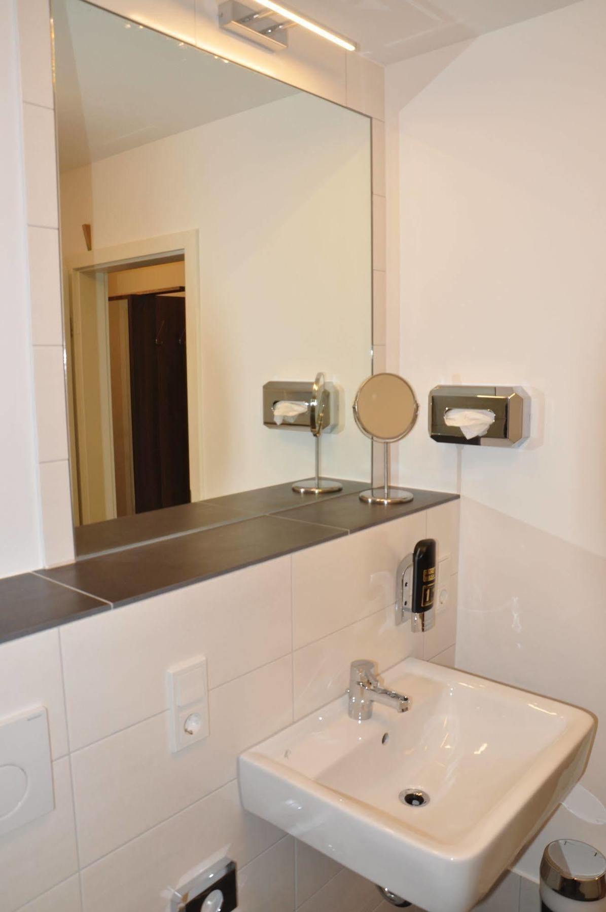 טרייר Schroeders Wein-Style-Hotel מראה חיצוני תמונה